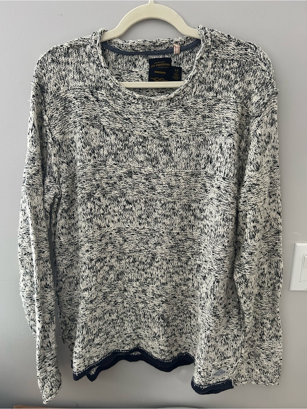 CPO PROVISIONS Marled Crewneck Sweater - Black & White